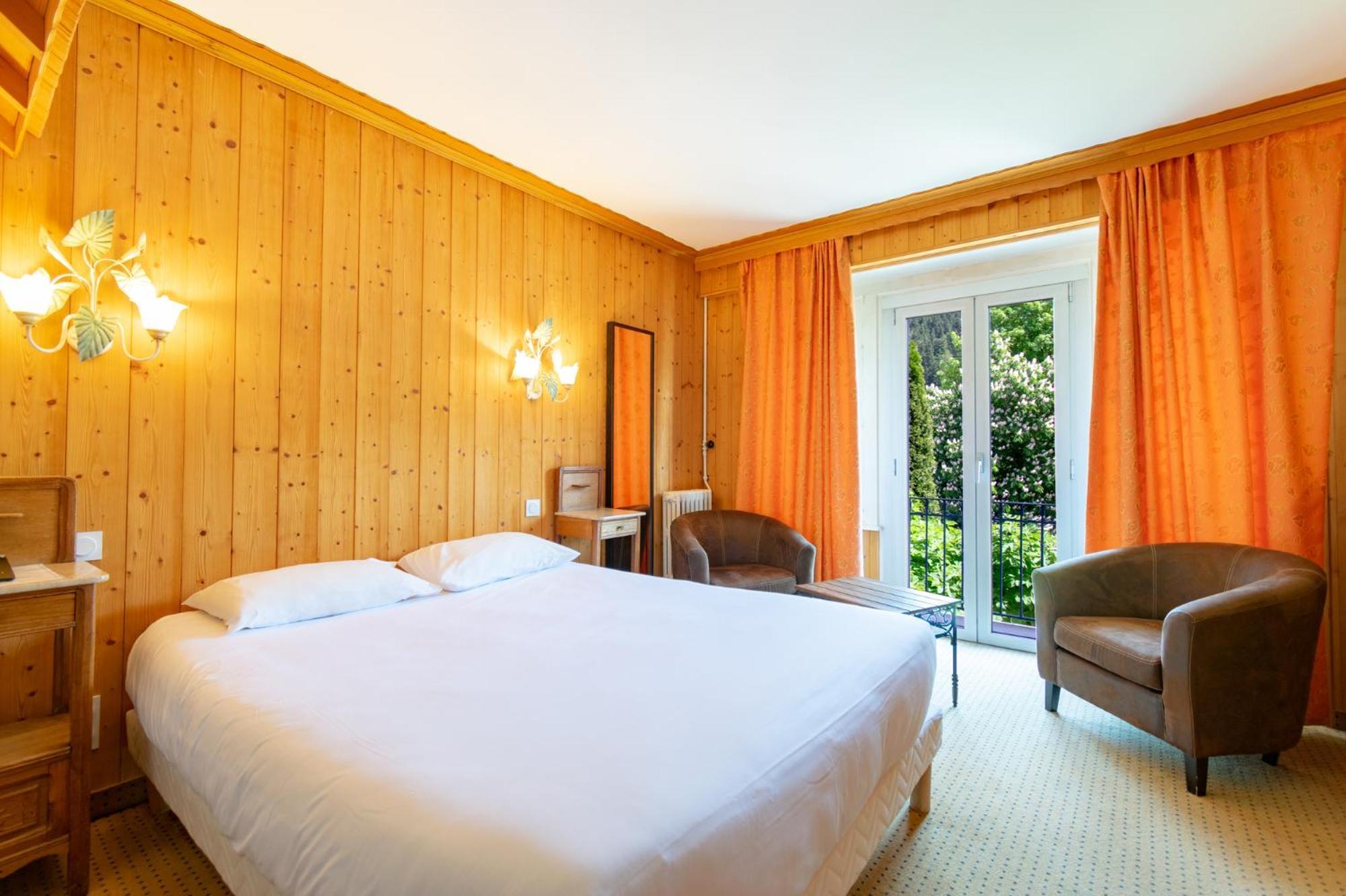 Hotel-Restaurant Le Lac Malbuisson Eksteriør billede