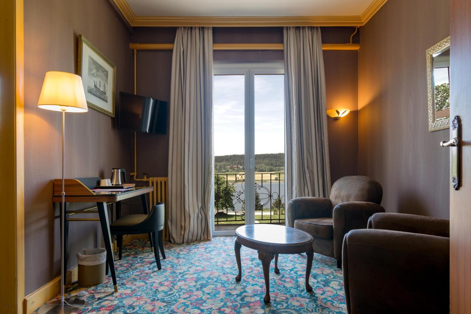 Hotel-Restaurant Le Lac Malbuisson Eksteriør billede