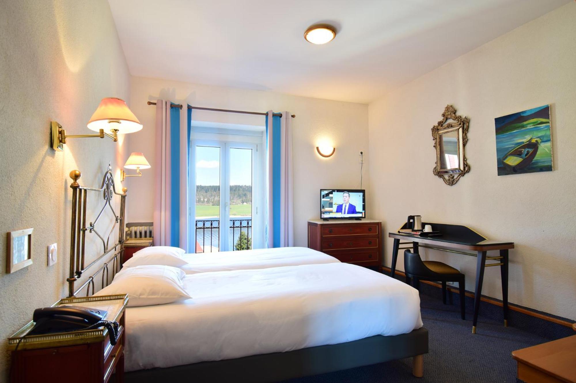 Hotel-Restaurant Le Lac Malbuisson Eksteriør billede