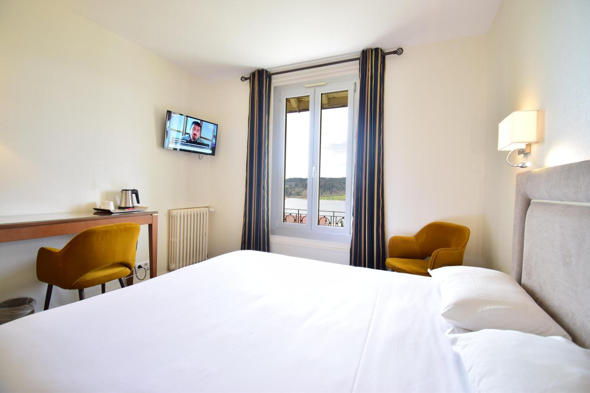 Hotel-Restaurant Le Lac Malbuisson Eksteriør billede