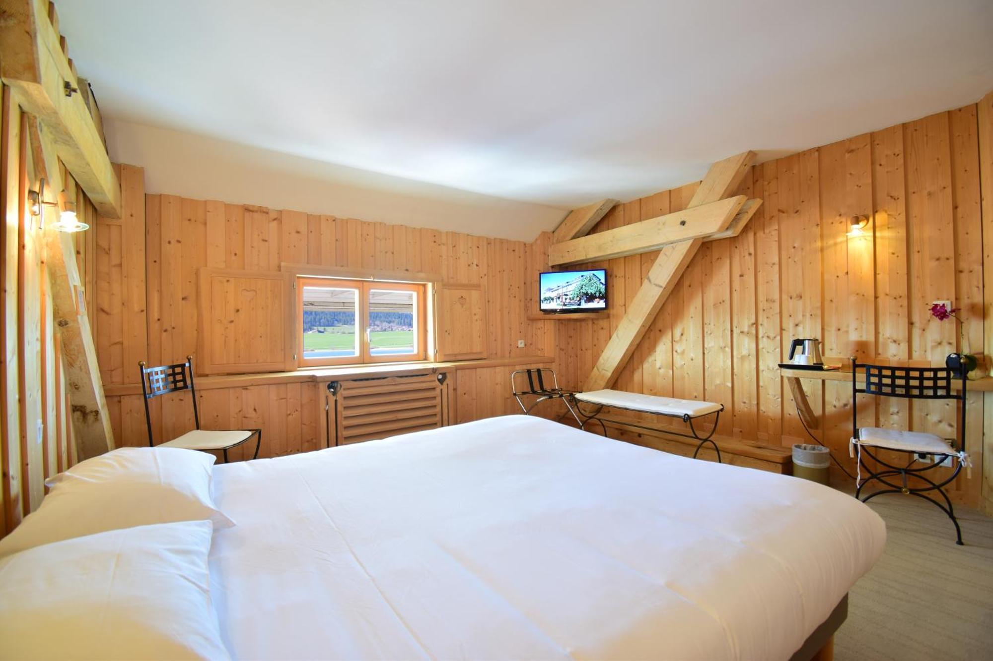Hotel-Restaurant Le Lac Malbuisson Eksteriør billede